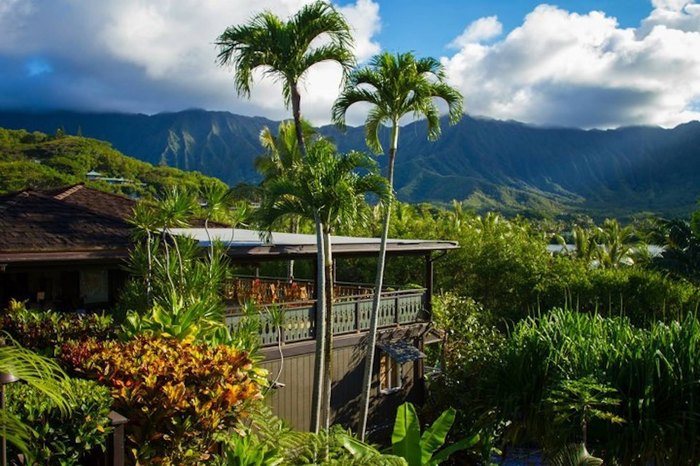 Oahu's Hidden Paradise Bay Resort Is An Absolute Dream