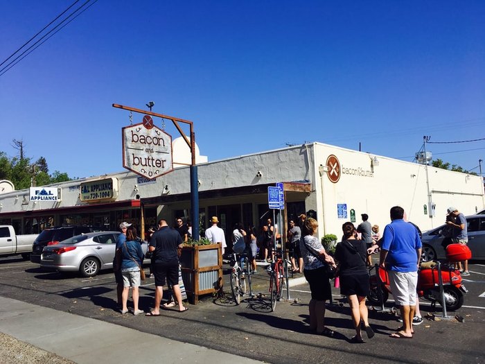 10 Restaurants In Northern California Where You'll Wait For A Table