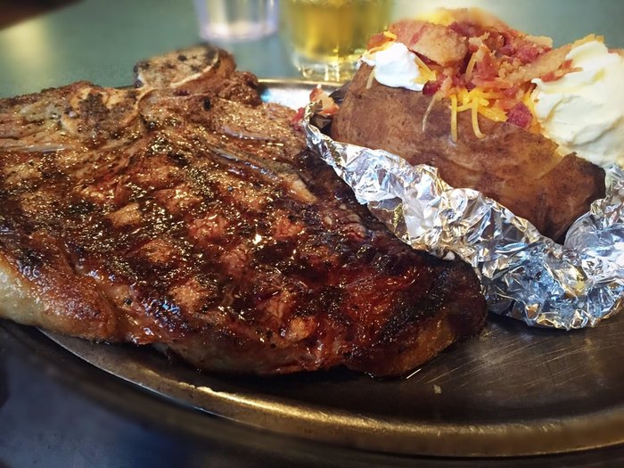 11 Small Town Restaurants In Kansas Where Everyone Knows Your Name