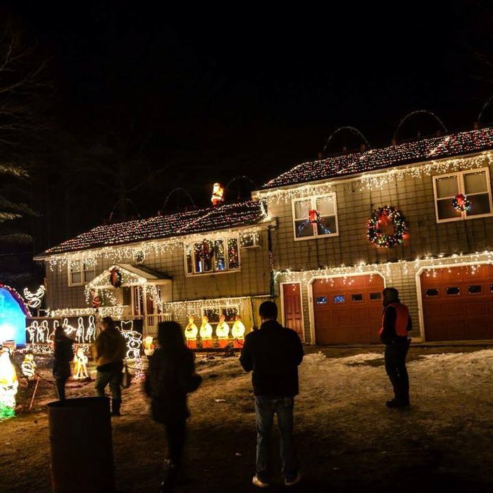 Conway Best Christmas Light Display In Rhode Island