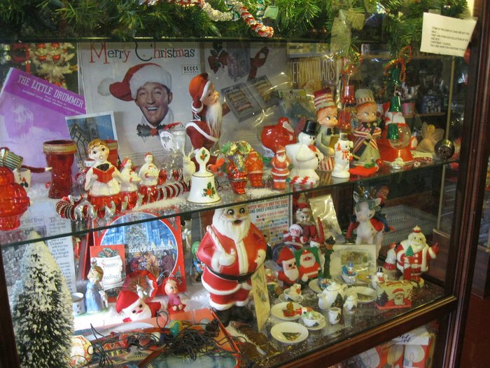 Oakwood Farm Christmas Barn: Christmas Store In Massachusetts