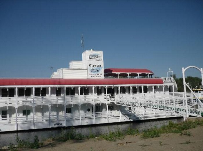 riverboat inn brownville nebraska
