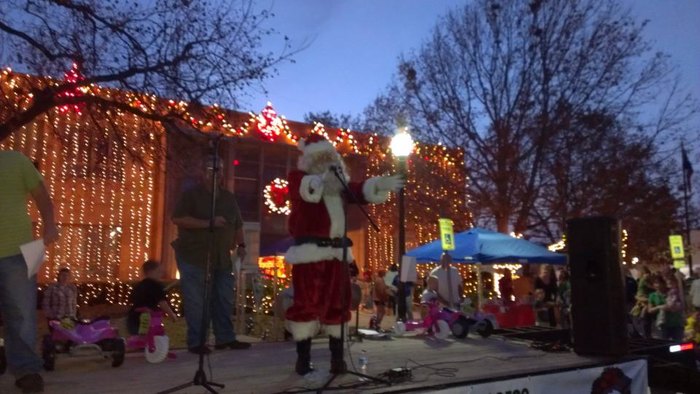 The 11 Best Christmas And Winter Festivals In Texas in 2016/2017