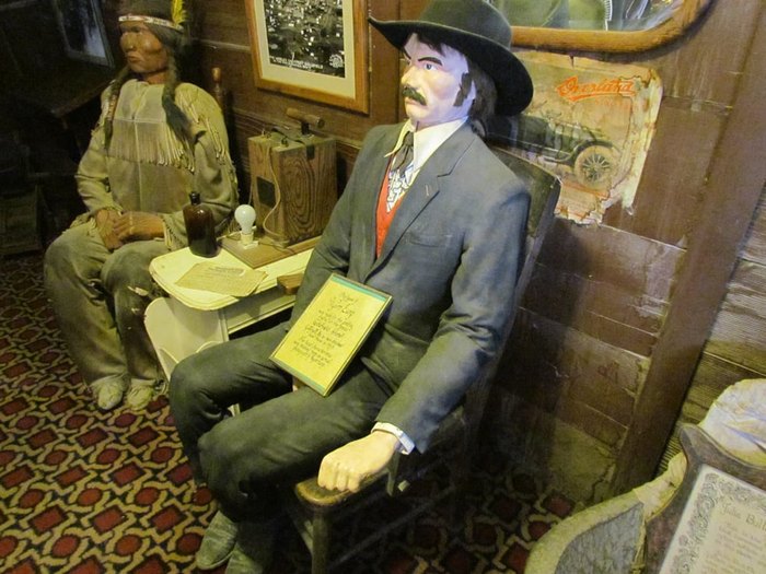 Santa Fe Saloon