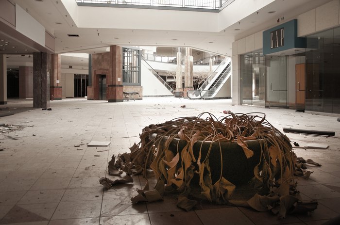 Trip to the Mall: [Dead Malls] in Illinois Active and Closed