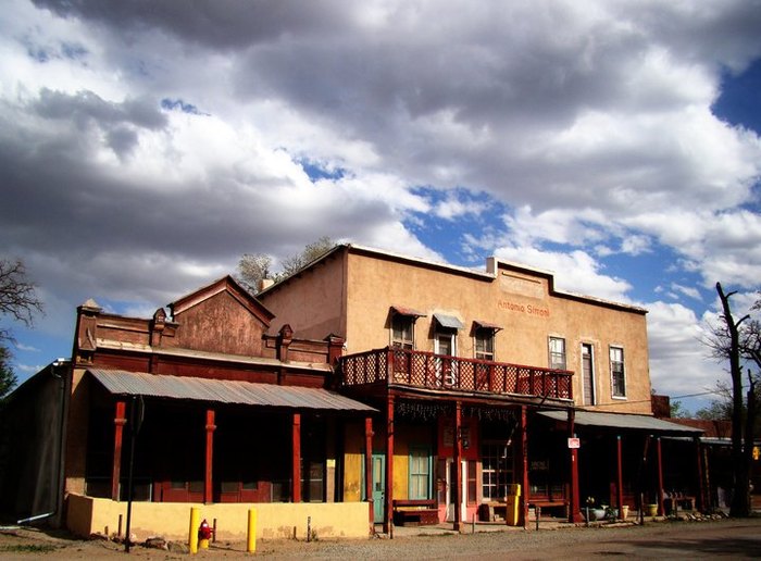 These 12 Well Preserved Ghost Towns In NM Are Frozen In Time