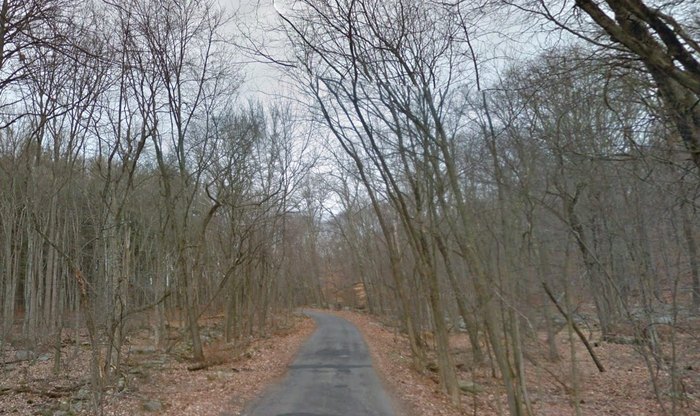 Dracula Drive In Connecticut: Most Haunted Road In The State