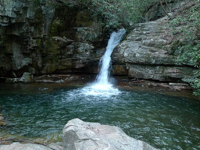 Blue Hole Falls In Tennessee Is A Beautiful Swimming Hole