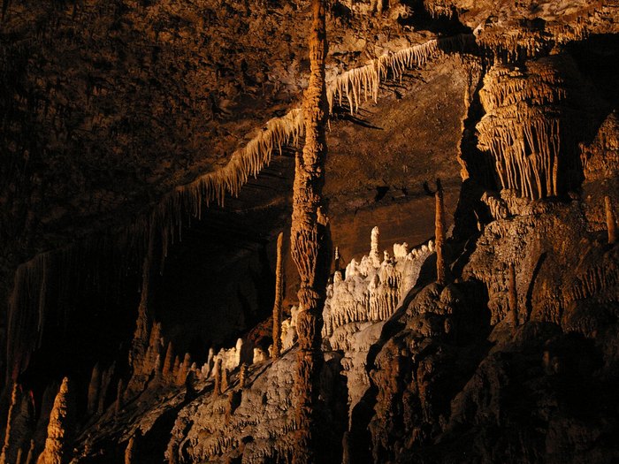 Underground Wonders: 9 Incredible Places You'll Find Hiding Underground ...