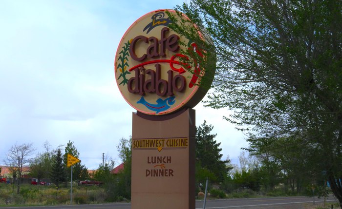 Onderdrukken Prestatie ruw Cafe Diablo: A Remote Utah Restaurant With A Unique Delicacy On The Menu