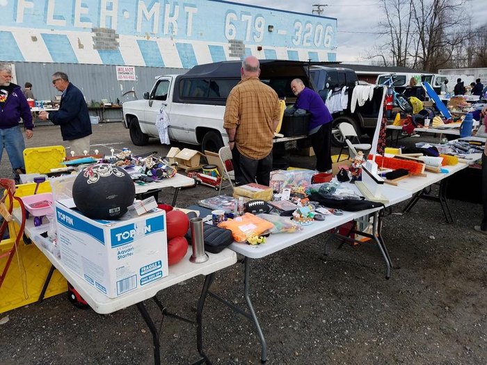 Uncover Hidden Gems At 9 Of The Best Flea Markets In Maryland