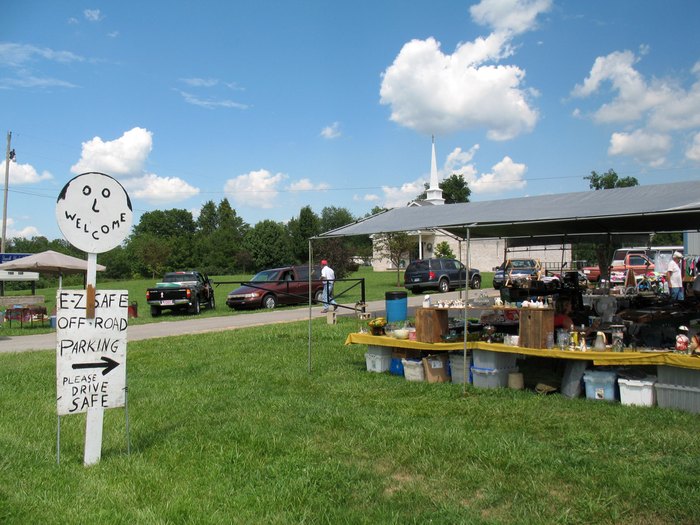 The 127 Yard Sale In Kentucky And Is The World's Longest