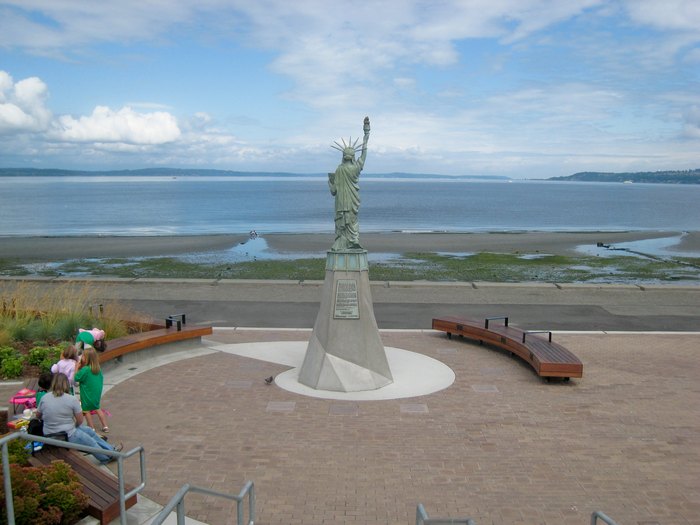 Washington gets its own – petite – Statue of Liberty