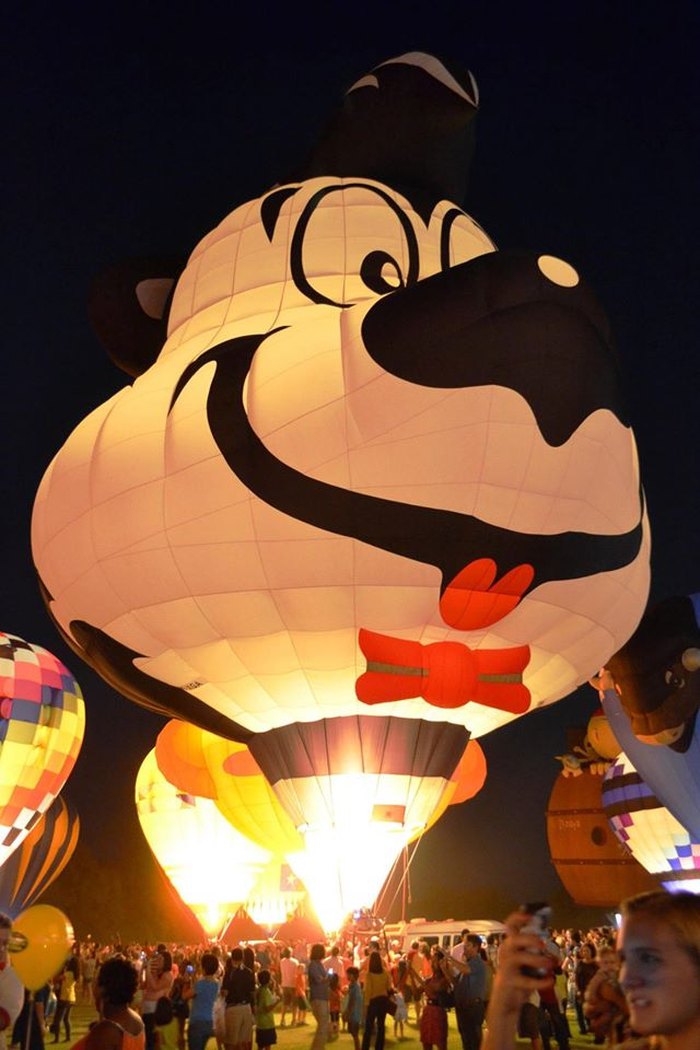 There's An Awesome Hot Air Balloon Festival Right Here In Texas