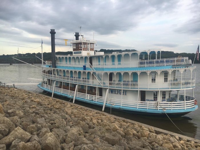 Cruise the Mississippi River To Experience Iowa's Natural Masterpiece