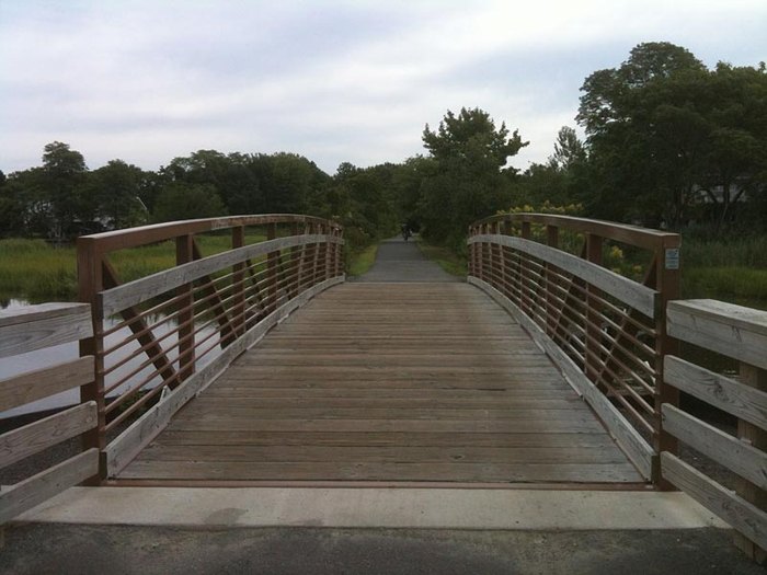 Enjoy This Waterfront Hiking And Biking Trail In New Jersey