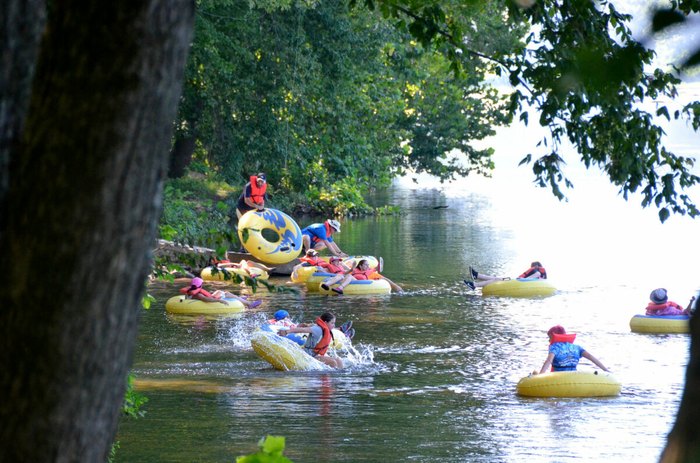 7 Best Lazy Rivers For Tubing In Virginia In Summer