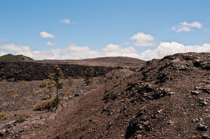 Driving Hawaii Island's Jaw-Dropping Chain of Craters Road