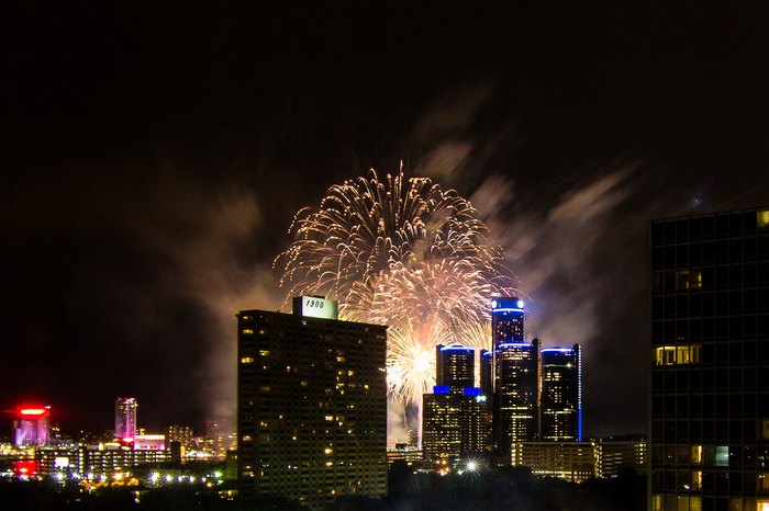 This Hike In Detroit Will Take You Somplace Unforgettable