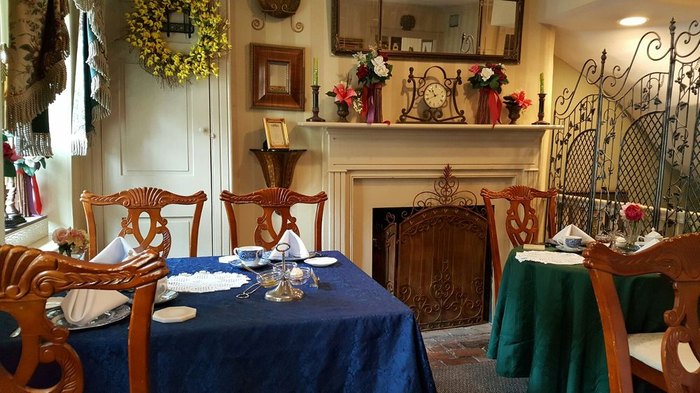 9 Charming Tea Rooms In Maryland