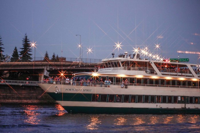 portland oregon riverboat cruises