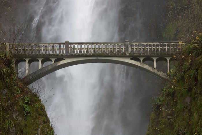 http://img-aws.ehowcdn.com/700x/www.onlyinyourstate.com/oregon/heaven-on-earth-or/