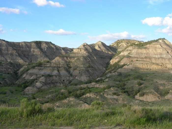 8 Best Off-The-Grid Destinations In North Dakota