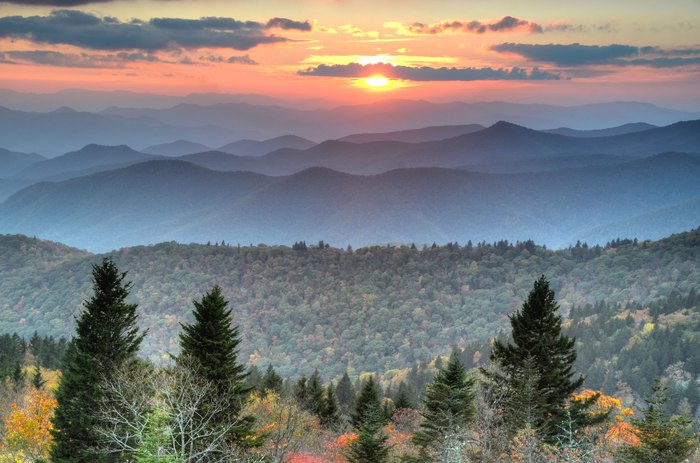 10 Of The Best Blue Ridge Parkway Overlooks in North Carolina in the Fall