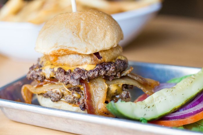 10 Best Burgers In St Louis To Eat Before You Die 