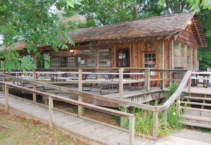 Log Cabin (University of Pittsburgh) - Wikipedia