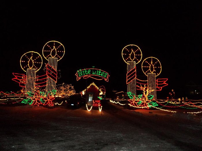 The ultimate Christmas lights road trip for Detroit and SE