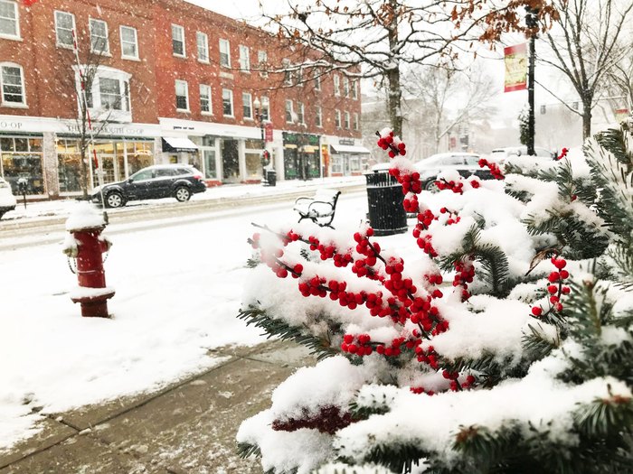 These 7 New Hampshire Towns Are At Christmas