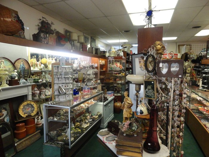 Mena, Arkansas Is Heaven On Earth For Antiquing