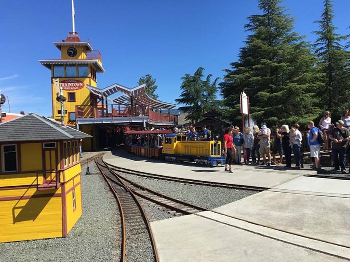 The Train Themed Amusement Park In Northern California: Sonoma ...