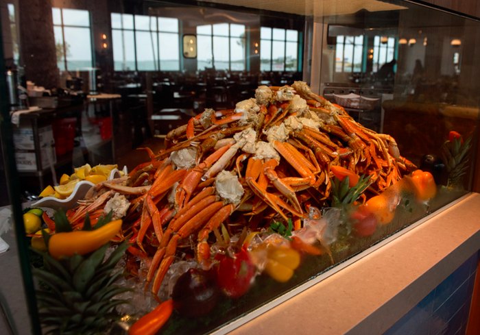 Whale Harbor Is An All You Can Eat Seafood Buffet In Florida