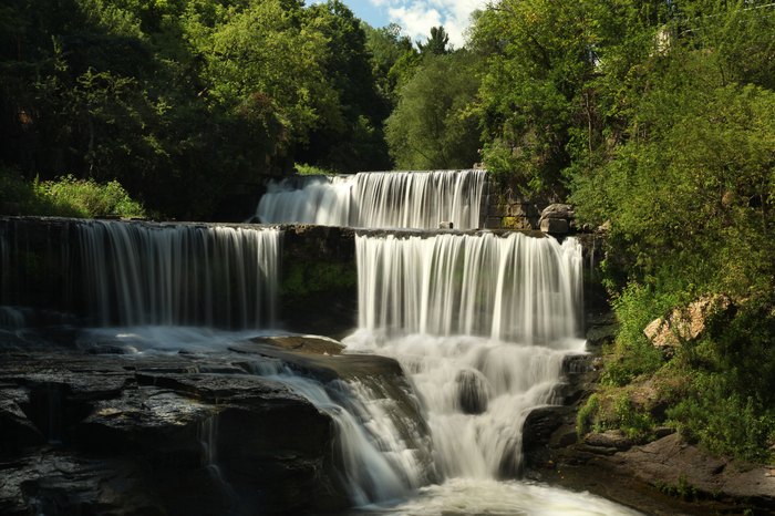 182: Wine & Waterfalls - Visiting the Catskills, NY