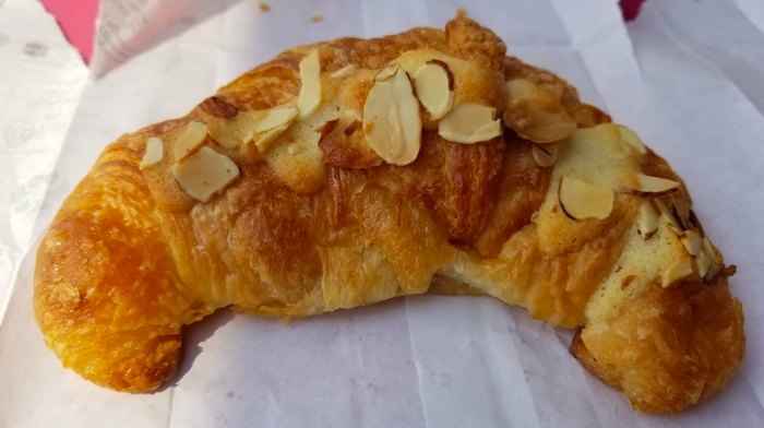 This Minnesota Bakery Serves Up The Freshest Croissants Around