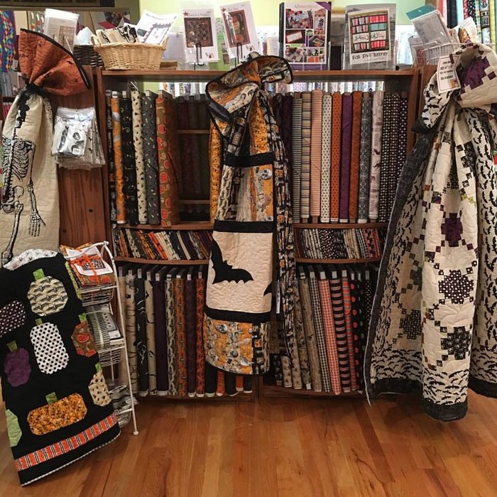 Elaine's Quilt Block Is The Largest Quilt Shop In Utah