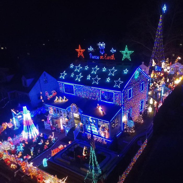 See The Best Christmas Lights In Connecticut On This Trail