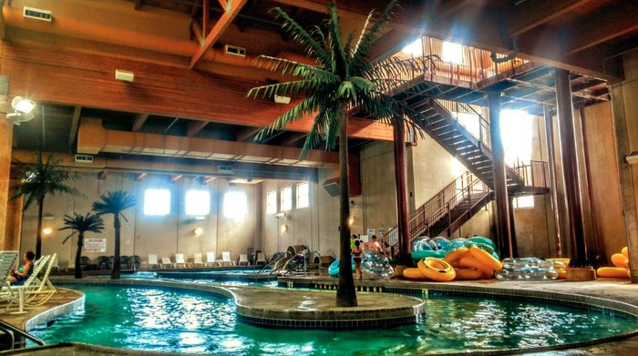 Boji Splash Is The Best Indoor Waterpark In Iowa