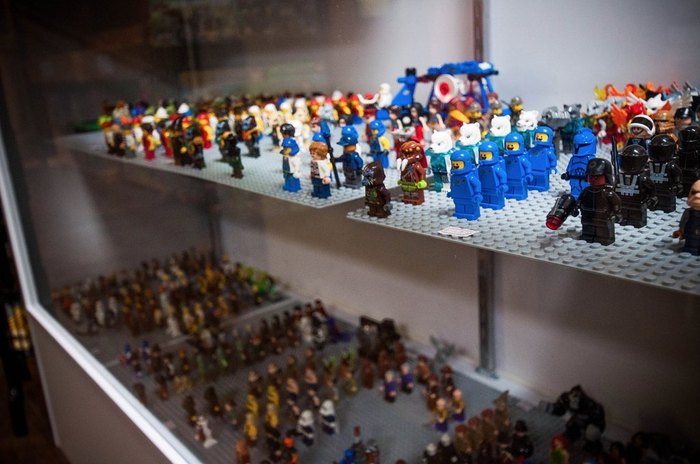 brick circuit lego store