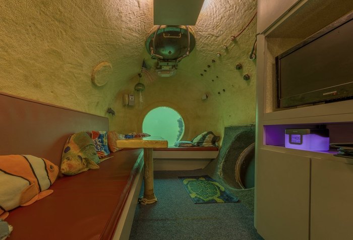 Jules' Undersea Lodge Is The Most Unique Hotel In Florida