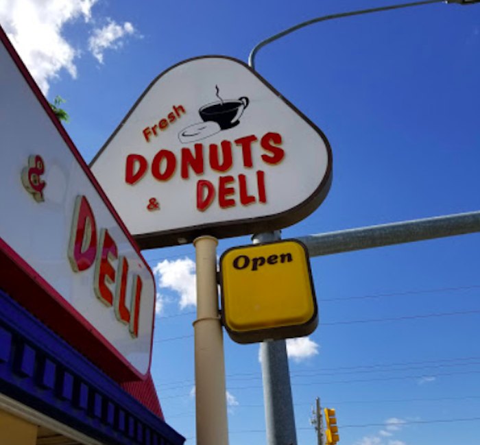Fresh Donuts & Deli In Salt Lake City Is Hiding Right In Plain Sight
