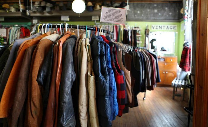 Where to Go Vintage Clothing Shopping in Nashville