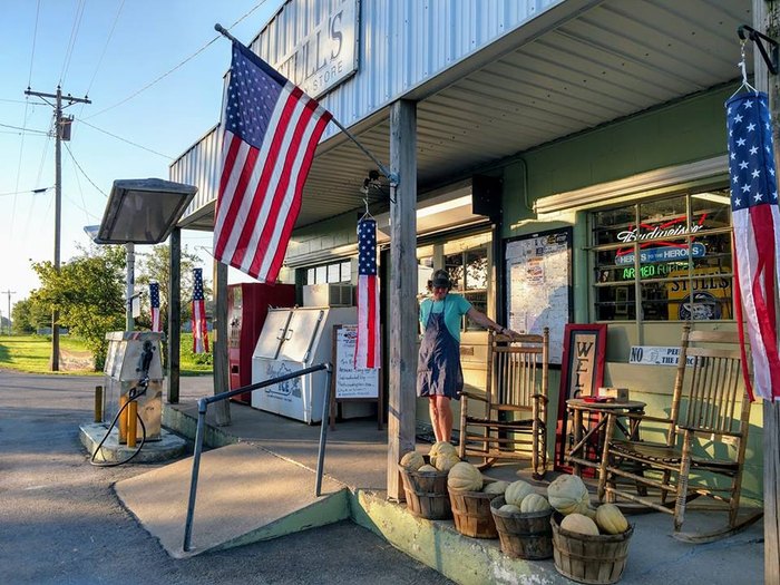 stull-s-country-store-is-an-iconic-destination-in-kentucky