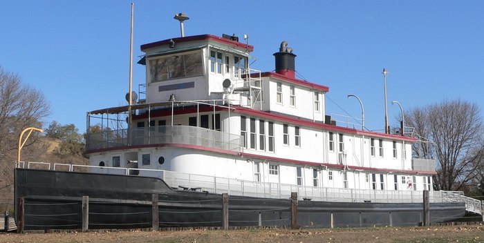 The Sergeant Floyd Monument In Iowa Is A Fascinationg Landmark