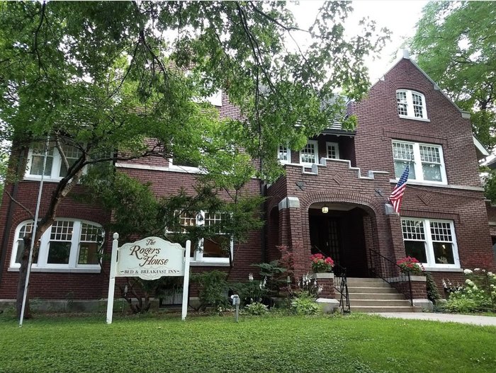 Rogers House Inn Is A Beautiful Historic Bed And Breakfast In Nebraska