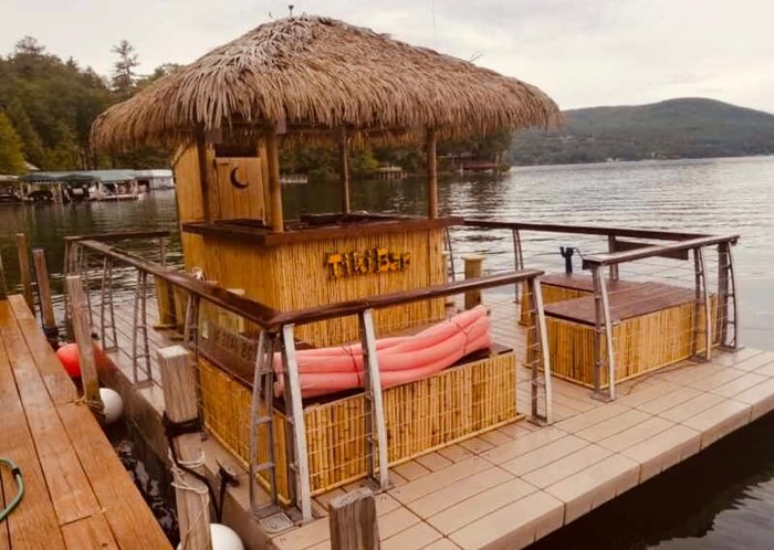 Tiki Tours Is The Best Floating Tiki Bar In New York