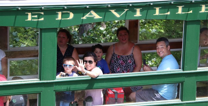 Edaville Family Theme Park - A bus ride has never been this much