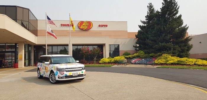 Tour The Official Jelly Belly Factory In Northern California For A Family  Outing